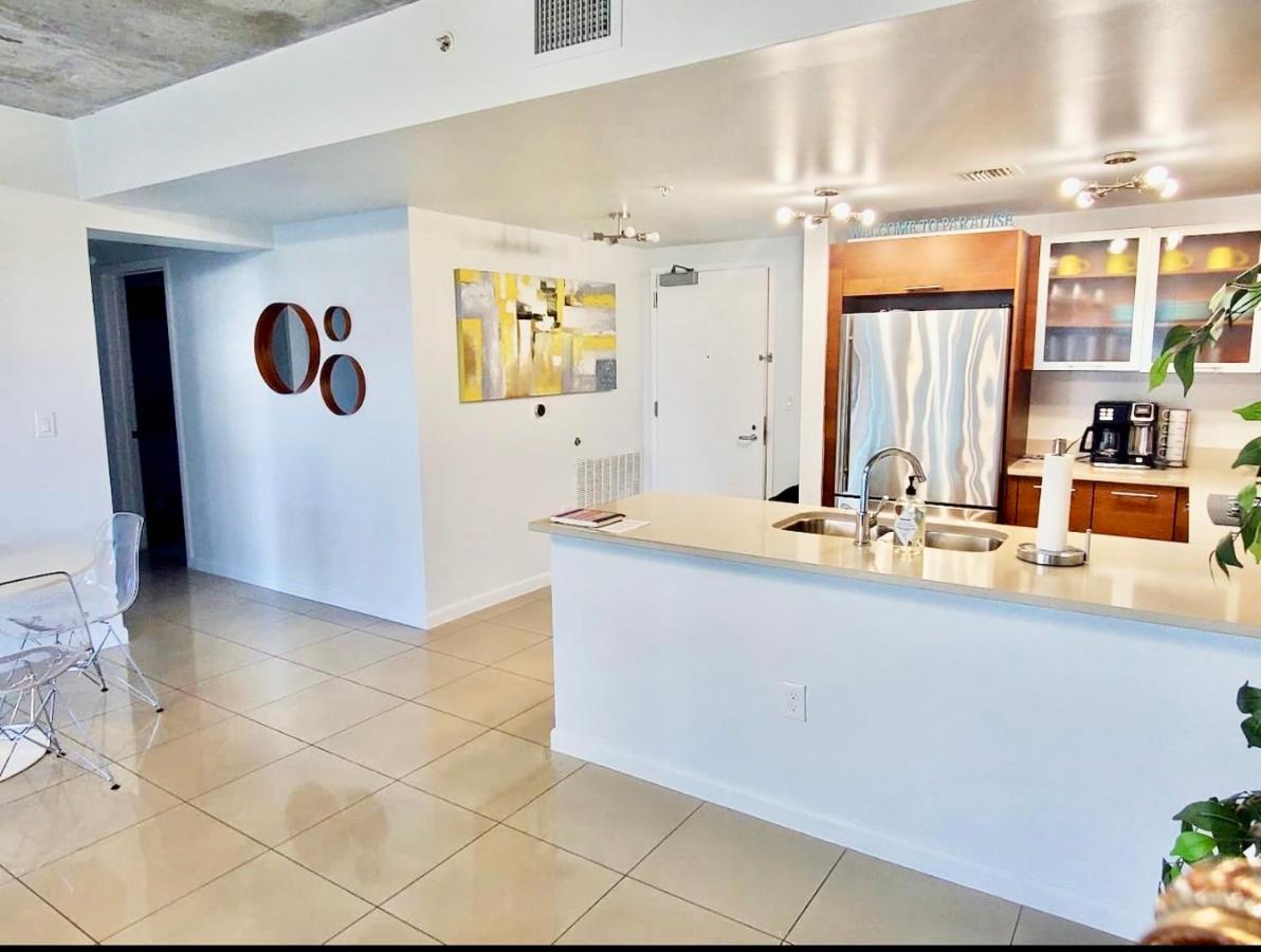 Spacious 2Bd 2Bth At Midblock Маями Екстериор снимка